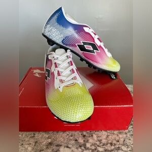 BRAND NEW WITH TAG Lotto Youth Soccer Cleats Size 5M. Italian sports design.